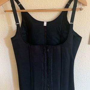 Black Premier Vest